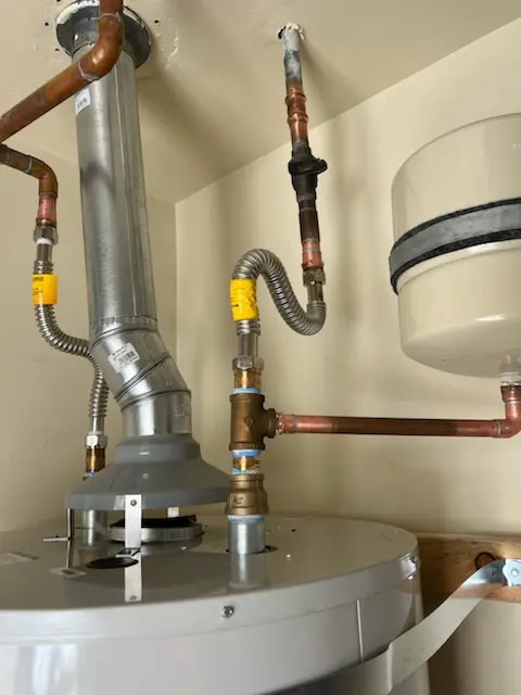 Water heater installation and plumbing repair in Cashell Estates